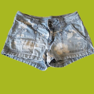 Bongo denim shorts size 7 light blue
